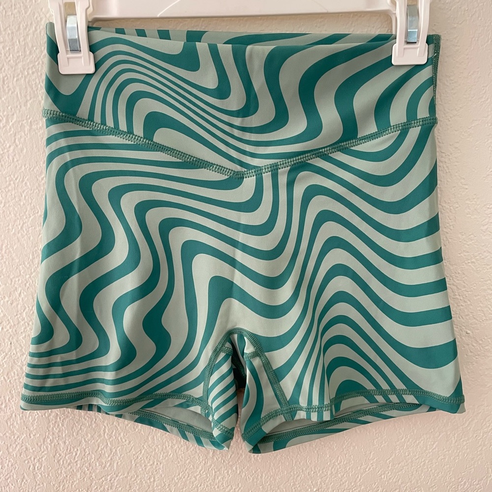 Balance Workout Shorts 💚